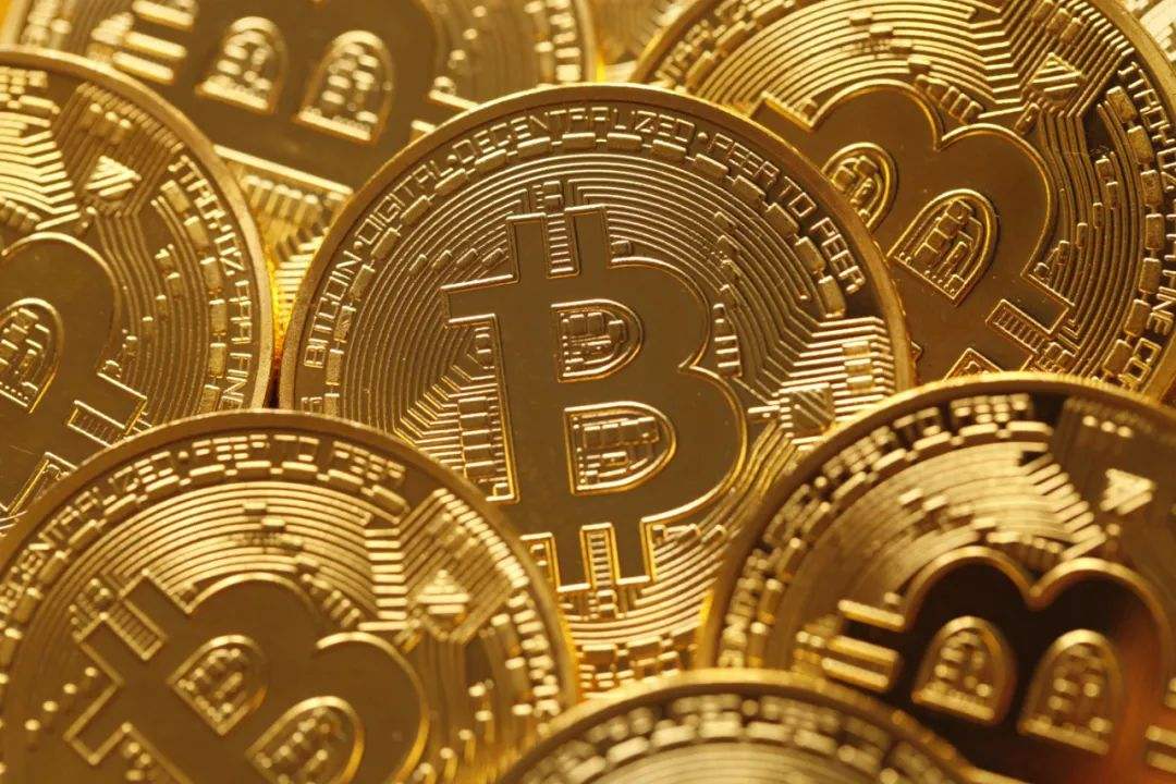 比特币向下扎针红柱_比特币向 比特币向下扎针红柱_比特币向